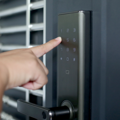 New Haven keyless smart lock